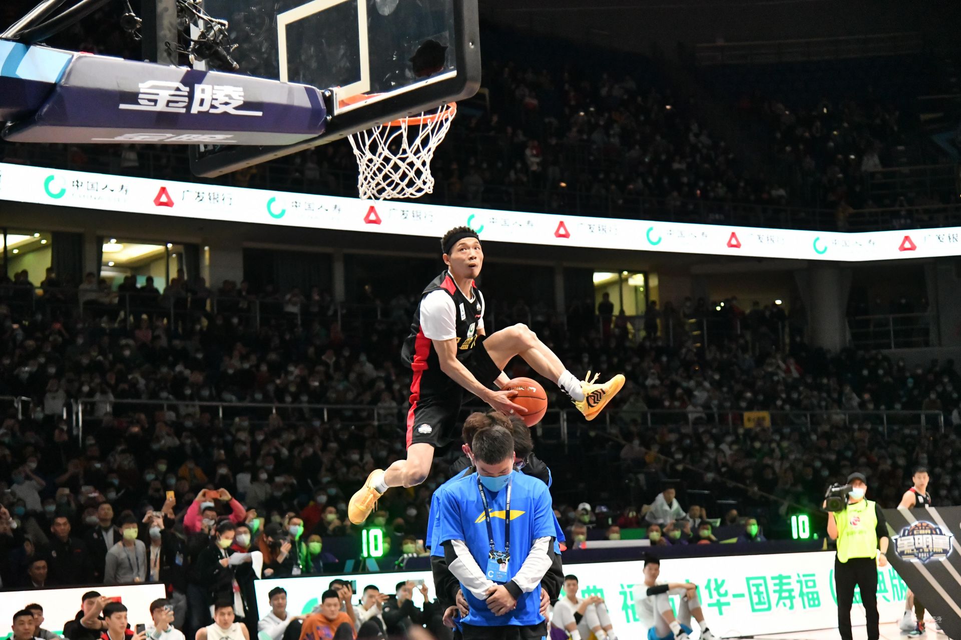 声明发布后