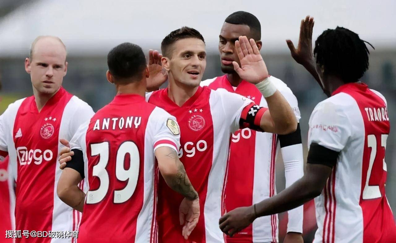 尤其是在季 尤其是在季