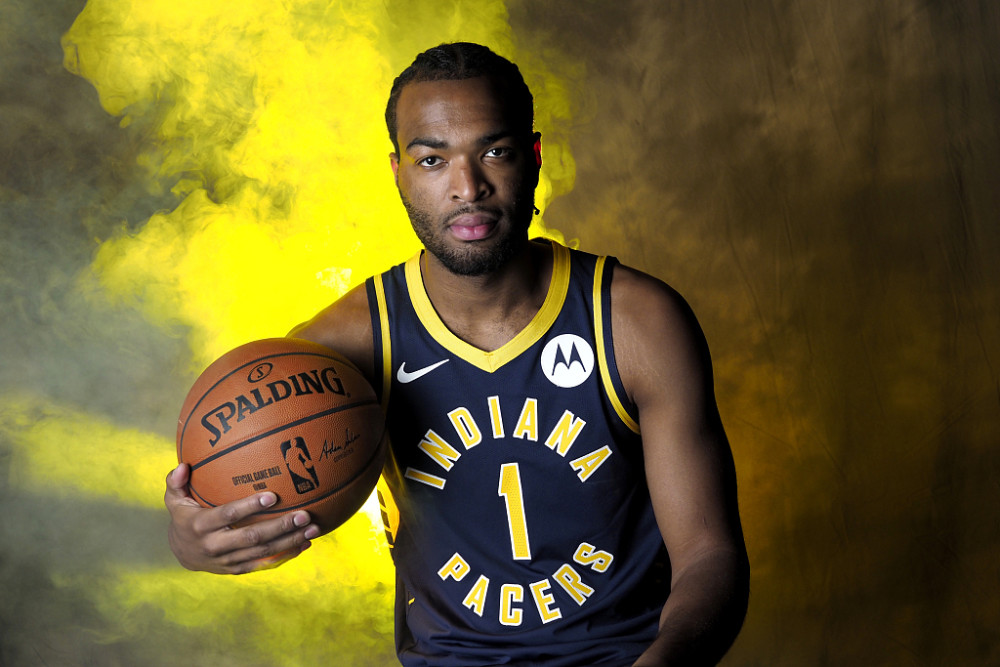 却展现了惊 却展现了惊