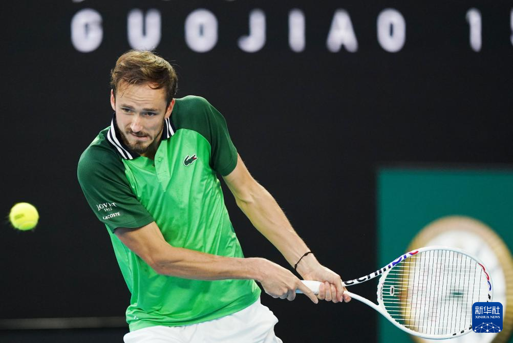 以强大的控 以强大的控