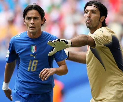 效力的球员 效力的球员