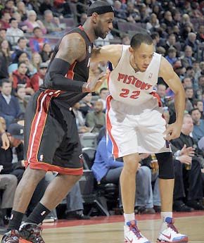 的默契和共 的默契和共