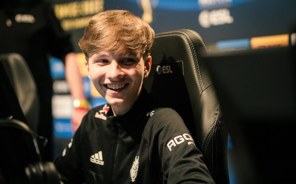 强团队协作 强团队协作