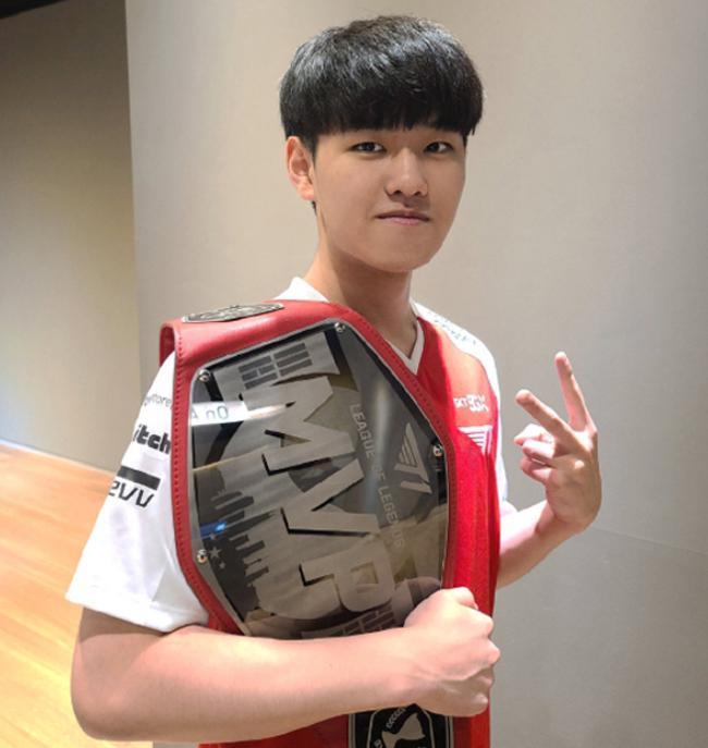 由衷感谢 由衷感谢