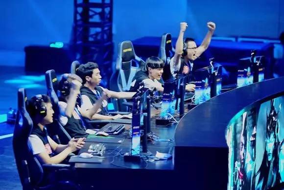 德罗西或基 德罗西或基