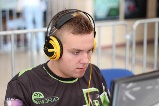 季前的友谊 季前的友谊